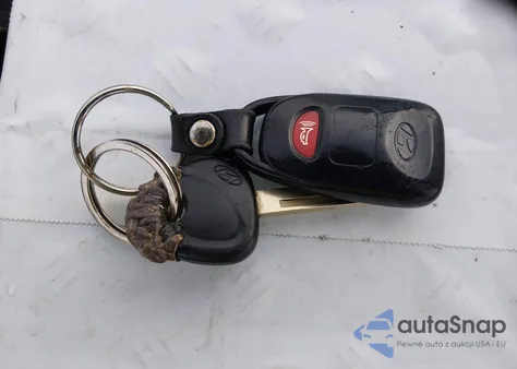 2013 Hyundai Veloster Base W/Gray z USA, uszkodzony, nr VIN KMHTC6AD4DU126669